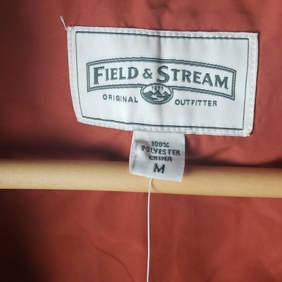 NWT Field and Stream Vest - Picture 2 of 8